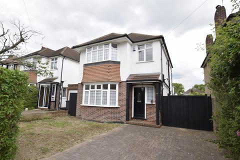 3 bedroom detached house to rent, Lancing Road, Orpington BR6