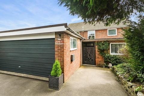 4 bedroom detached house for sale, London Road, Rake.