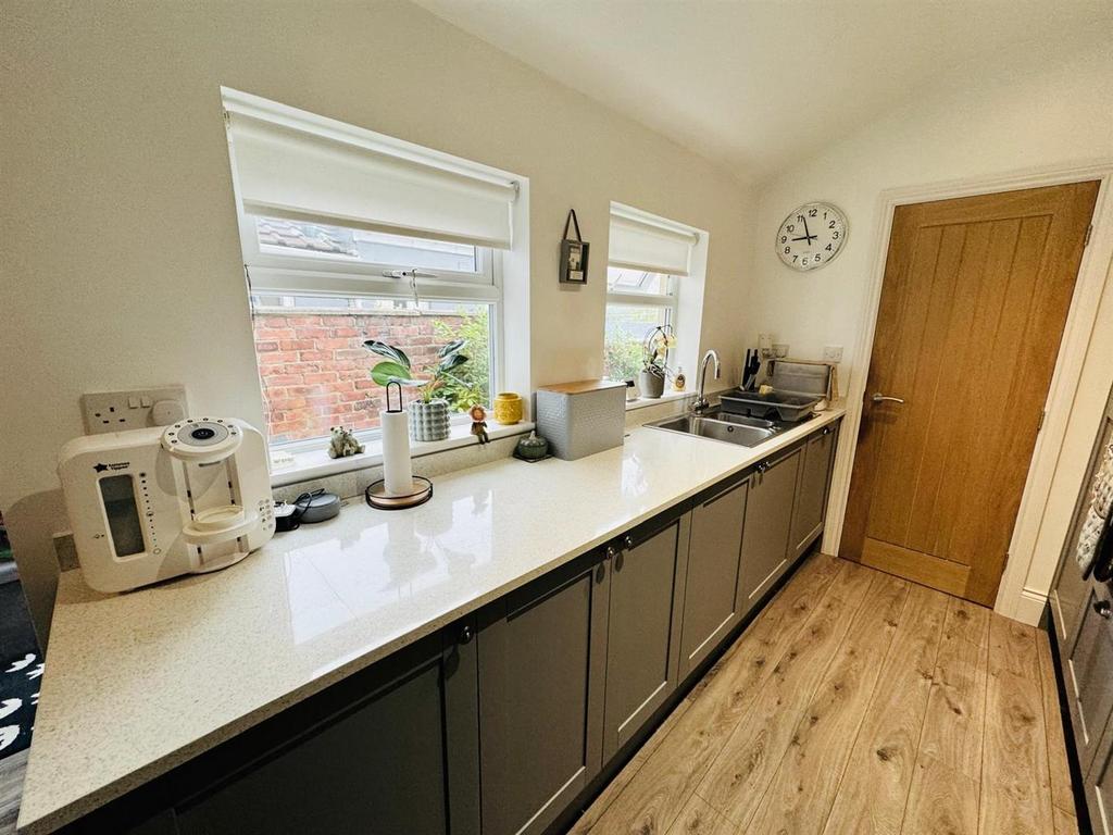 Open Plan Kitchen Diner Lounge Area