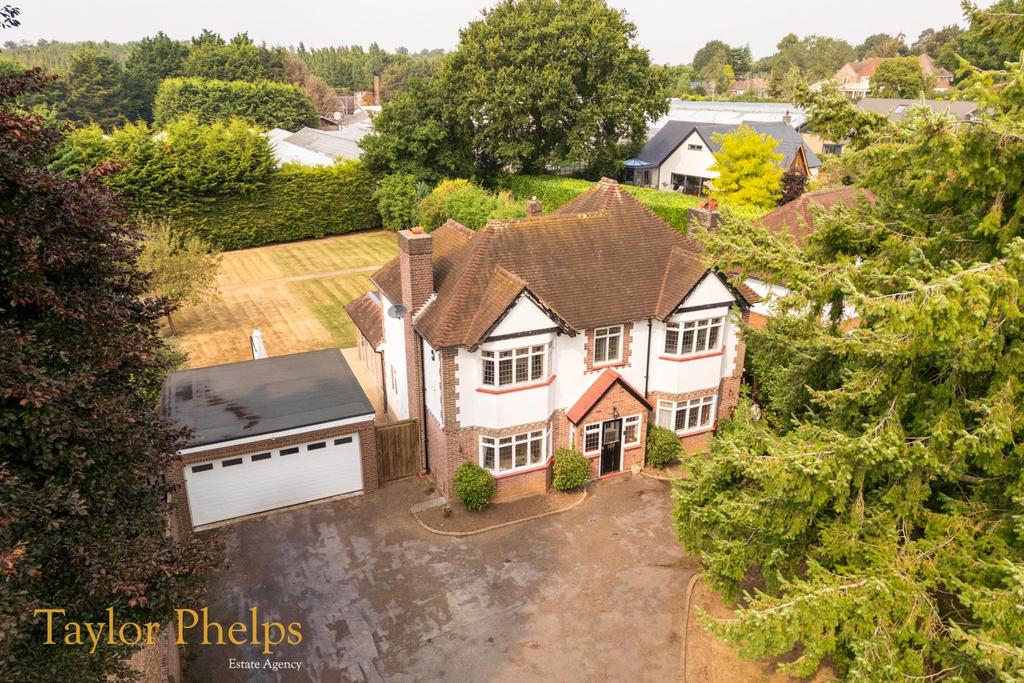 Gypsy Lane, Great Amwell SG12 3 bed detached house for sale £1,250,000