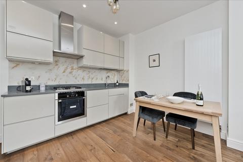 Basement Flat, 21 Richford Street, London, W6 7HJ
