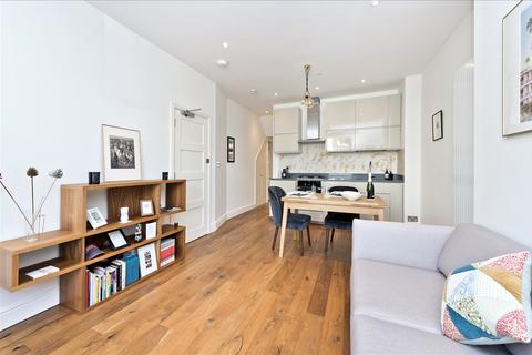 Basement Flat, 21 Richford Street, London, W6 7HJ