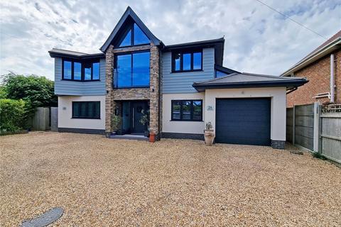 4 bedroom detached house for sale, Cliffe Road, Barton on Sea, New Milton, Hampshire, BH25