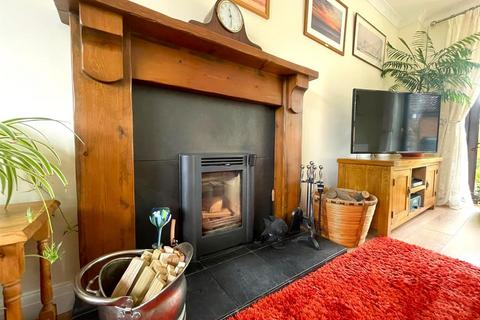 56 Cheyne Walk, Hornsea, HU18 1BX