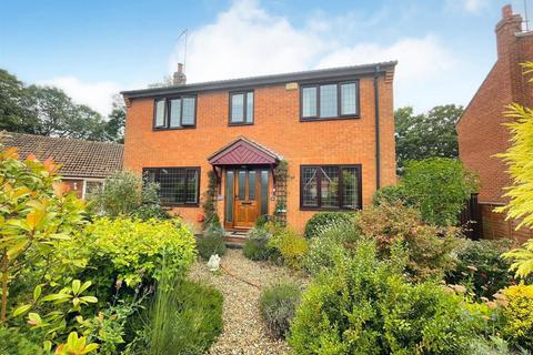 56 Cheyne Walk, Hornsea, HU18 1BX