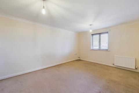 2 bedroom ground floor flat to rent, Eagle Way, Peterborough PE7