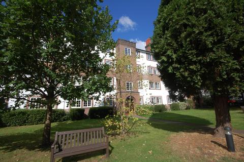 2 bedroom flat to rent, Kew Road, Richmond TW9