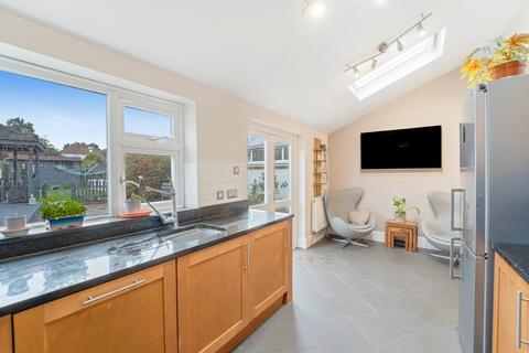 11 Westbrook Road, Weston-super-mare, BS22 8JU