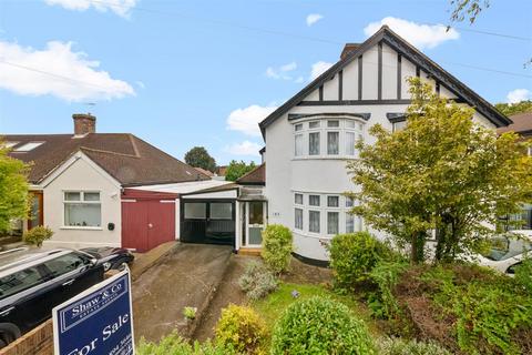 2 bedroom semi-detached house for sale, Waverley Avenue, Twickenham TW2