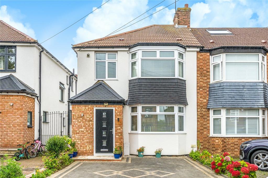 Sherrards Way, EN5 3 bed semidetached house for sale £720,000