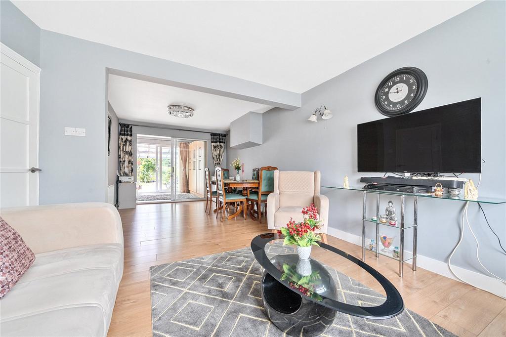 Sherrards Way, EN5 3 bed semidetached house for sale £720,000