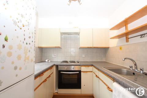 1 bedroom flat to rent, Falcon Way, Fieldfare Court, NW9