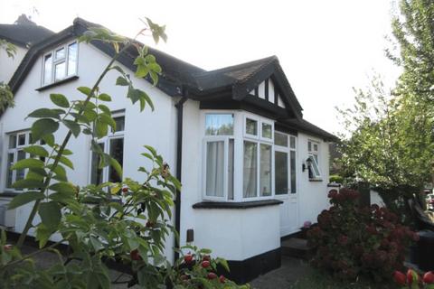 2 bedroom semi-detached house for sale, Sandhurst Crescent, Leigh On Sea