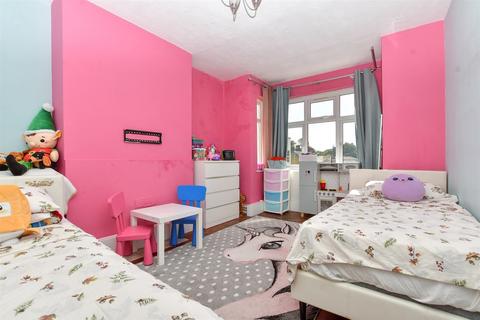 2 bedroom apartment for sale, West Street, Carshalton, Surrey