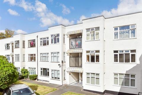 2 bedroom apartment for sale, West Street, Carshalton, Surrey