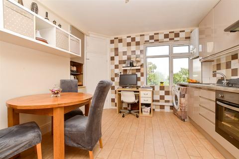 2 bedroom apartment for sale, West Street, Carshalton, Surrey