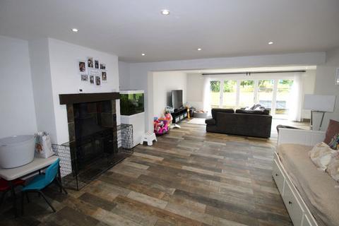 undefined, DAGNALL ROAD, OLNEY