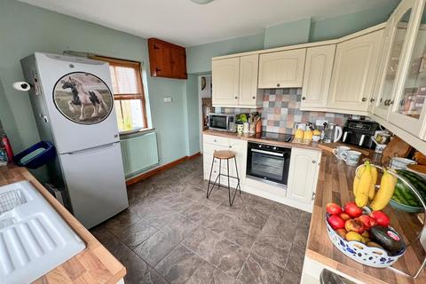 3 bedroom cottage for sale, Farm Road, Ruardean GL17