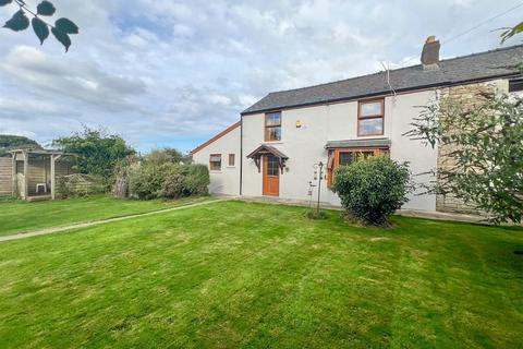 3 bedroom cottage for sale, Farm Road, Ruardean GL17