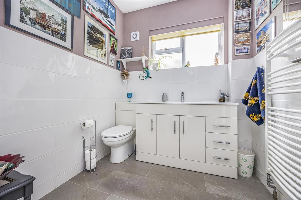 1 B Glebe Park Avenue, Bedhampton-Portico Marketing-