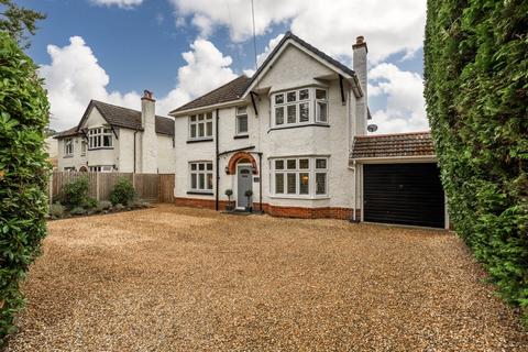 4 bedroom detached house for sale, Moorlands Road, West Moors, Ferndown, Dorset, BH22