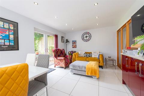 undefined, Reading Road, Berkshire RG41