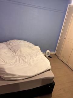 1 bedroom in a house share to rent, Well Hall Road, London SE9