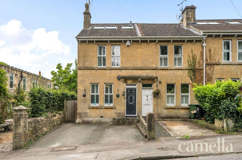 Entry Hill, Bath BA2 4 bed terraced house for sale £675,000