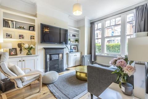 3 bedroom maisonette for sale, Barnard Road, Battersea, London