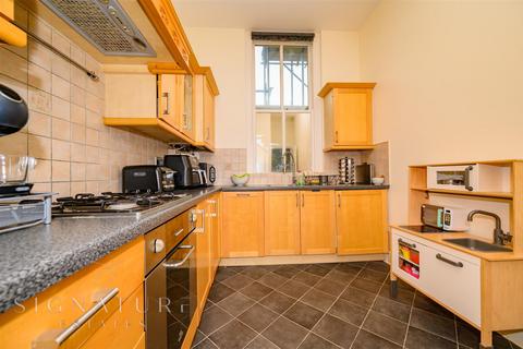 2 bedroom flat for sale, Mallard Road, Abbots Langley