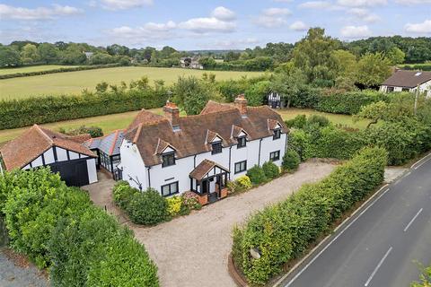 4 bedroom cottage for sale, King Street, High Ongar