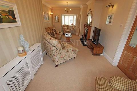 3 bedroom cottage for sale, Vicarage Road, Penn, Wolverhampton, WV4