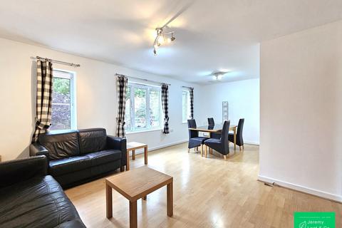 2 bedroom flat for sale, Ash Tree Court, East Finchley, N2