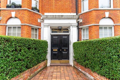 3 bedroom flat to rent, Chelsea, Chelsea, London, SW3