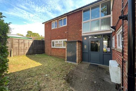 1 bedroom flat for sale, Brook Drive, Stevenage, Hertfordshire, SG2 8TR