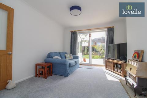 83 Windermere Avenue, Grimsby, DN33 3DB