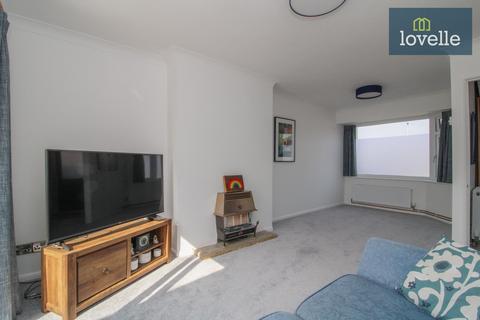 83 Windermere Avenue, Grimsby, DN33 3DB