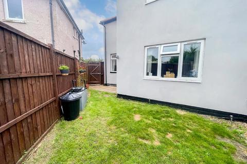 2 bedroom ground floor flat for sale, Collyer Avenue, Bognor Regis, West Sussex