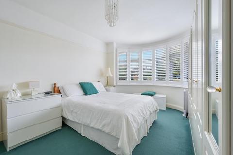31 The Drive, Epsom, KT19 0AR