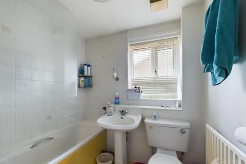 36 Copshall Close, Harlow, CM18 7LJ