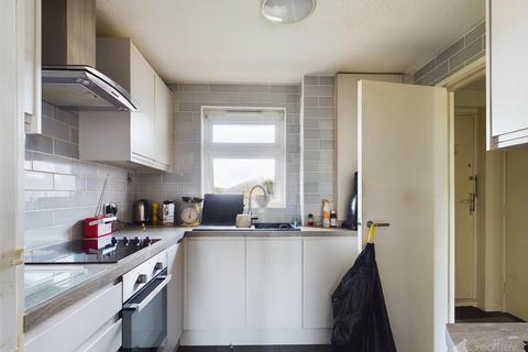 16 Mercers, Harlow, CM19 5PN