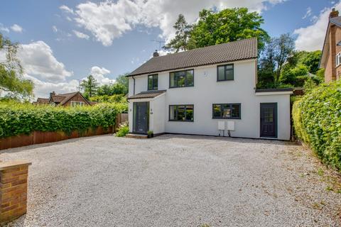 4 bedroom detached house for sale, Station Road, Amersham, Buckinghamshire, HP7 0AS