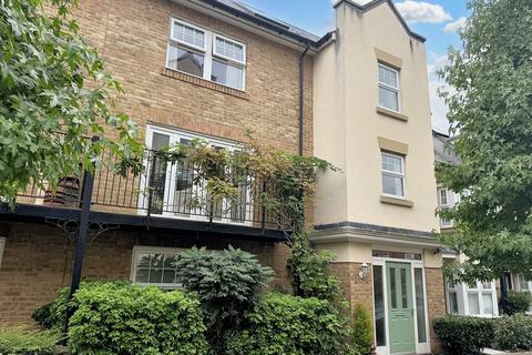 4 bedroom townhouse for sale, Wells View Drive, Bromley BR2