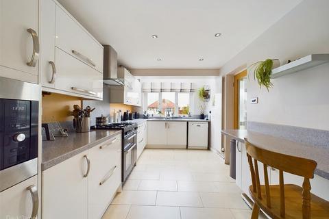 6 bedroom detached house for sale, Spring Lane, Nottingham NG3