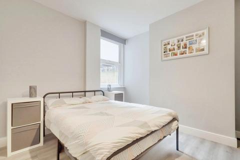 66a Heygate Avenue, Southend-on-sea, SS1 2AR