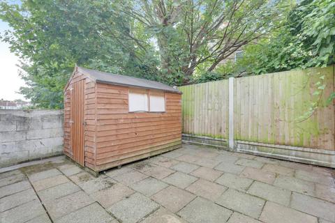 66a Heygate Avenue, Southend-on-sea, SS1 2AR
