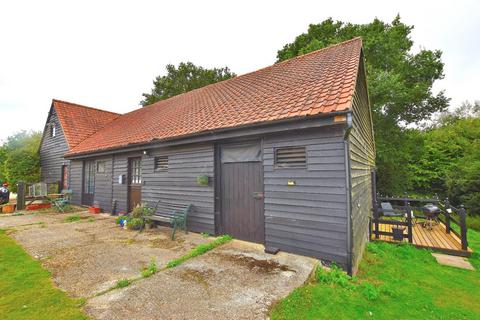 2 bedroom barn conversion to rent, Duck End, Stebbing, Dunmow