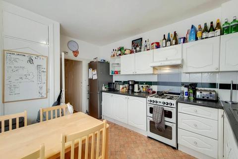 5 bedroom terraced house to rent, Crofton Park Road, Honor Oak Park, London, SE4