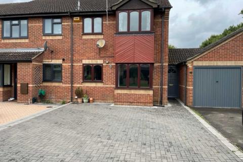 1 bedroom house to rent, Belvedere Walk, Winnersh