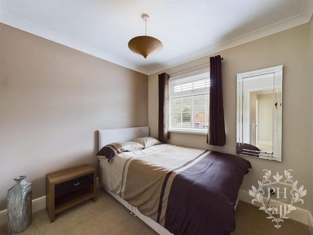 CAM02002 G0-PR0039-STILL010.jpg
